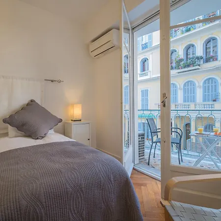 Luxury On Promenade Des In Appartement